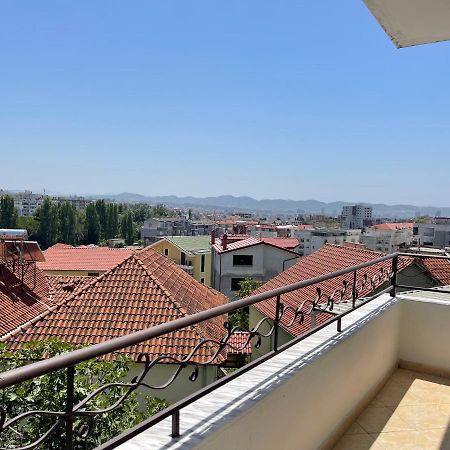 B&B - Private Rooms 2 Tiranë Ngoại thất bức ảnh