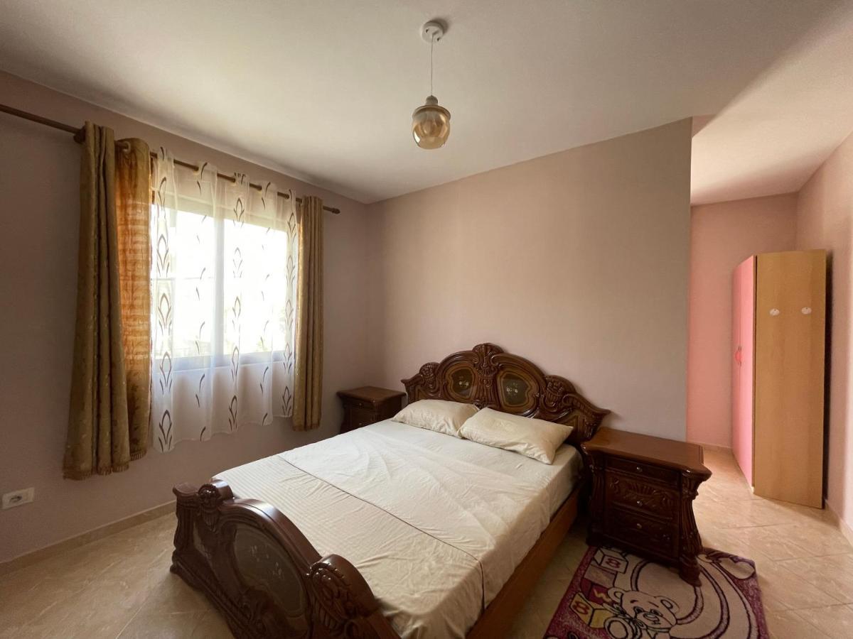 B&B - Private Rooms 2 Tiranë Ngoại thất bức ảnh